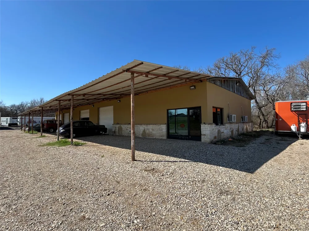 9079 Fm 1886 Azle, TX 76020