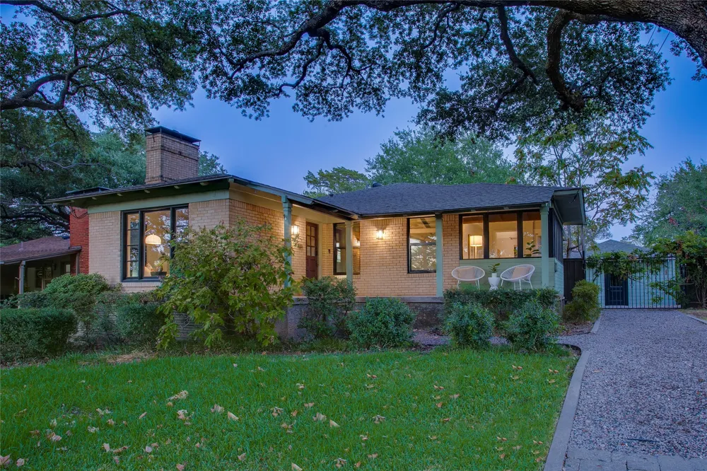 920 Bison Trail Dallas, TX 75208