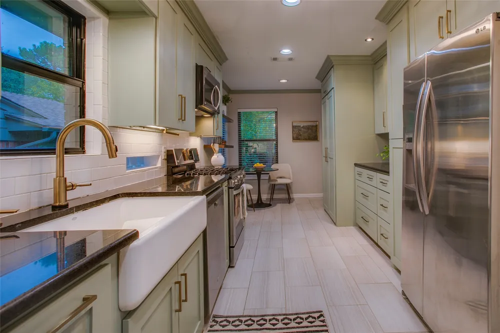 920 Bison Trail Dallas, TX 75208