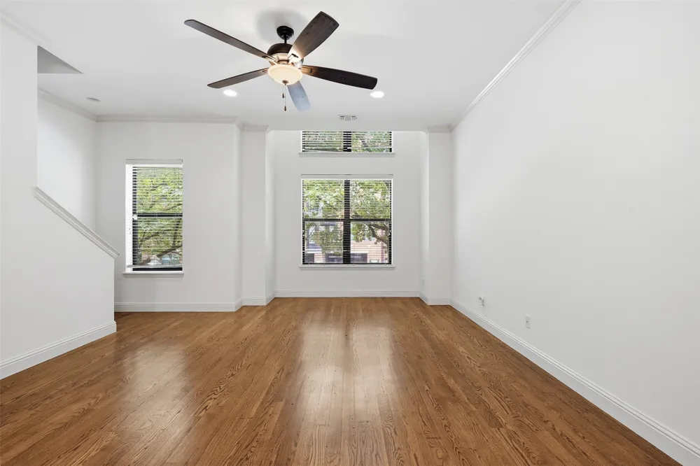 636 E Bluff Street Fort Worth, TX 76102