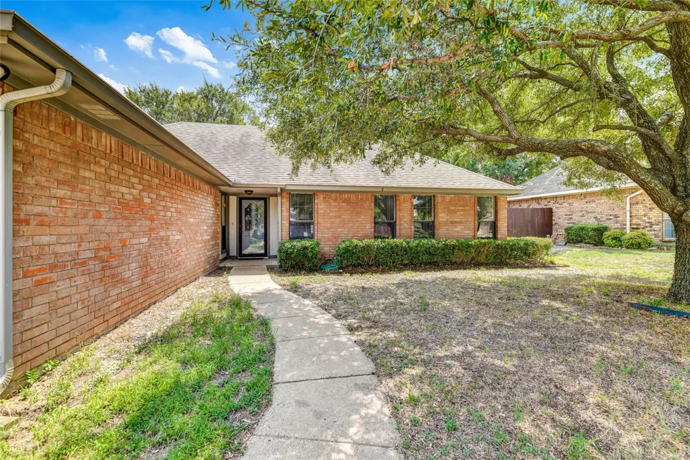8241 Christie Drive Frisco, TX 75033
