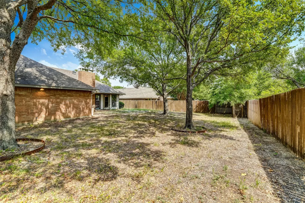 8241 Christie Drive Frisco, TX 75033