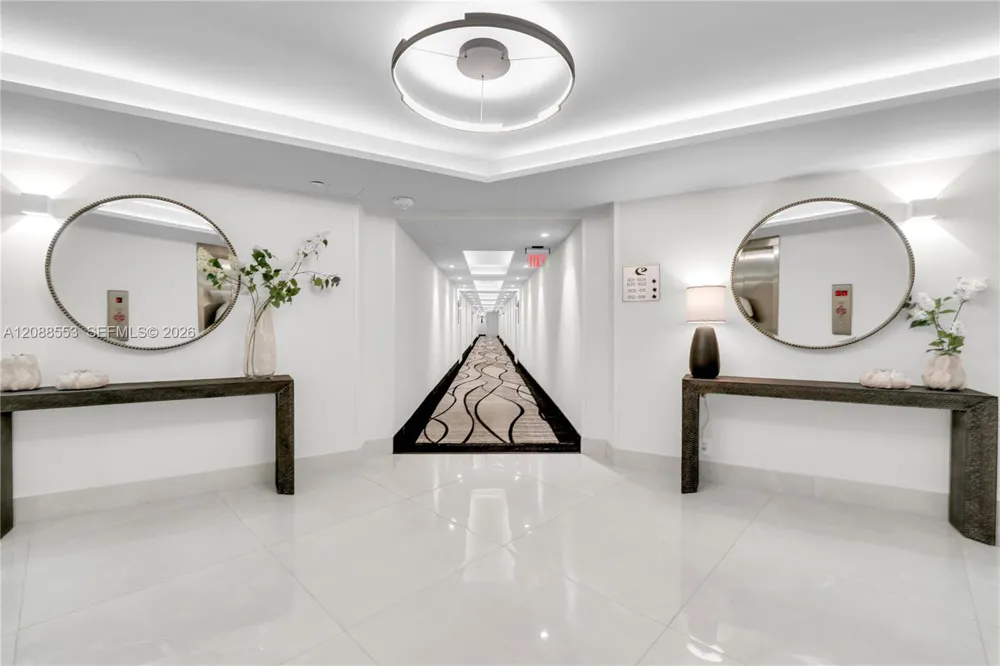 3180 S Ocean Dr #605 Hallandale Beach, FL 33009