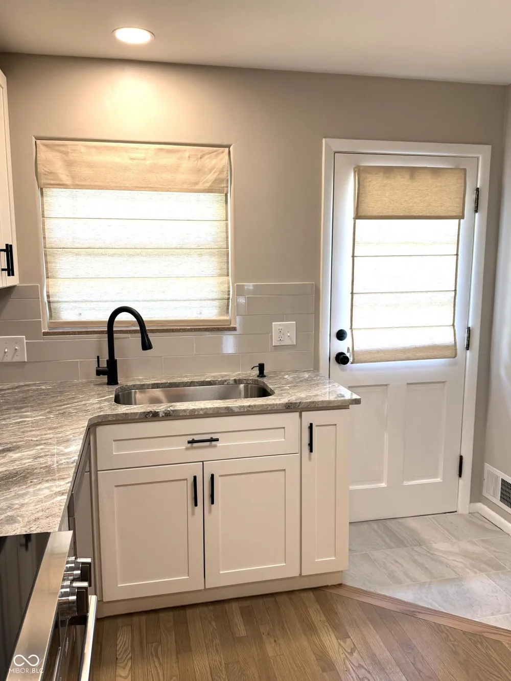 5931 Carrollton Avenue Indianapolis, IN 46220