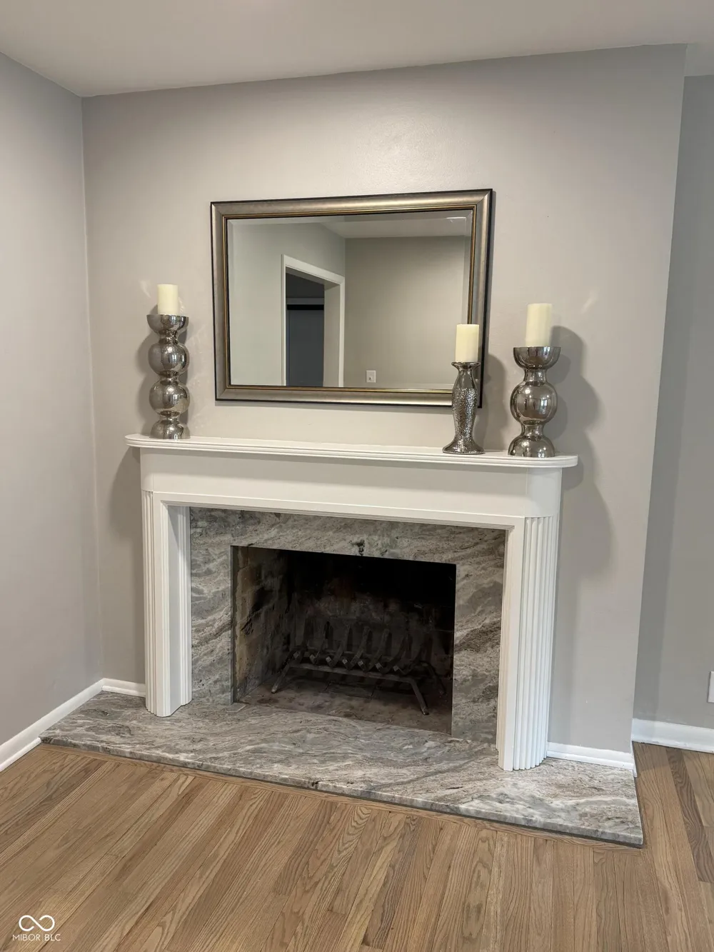 5931 Carrollton Avenue Indianapolis, IN 46220