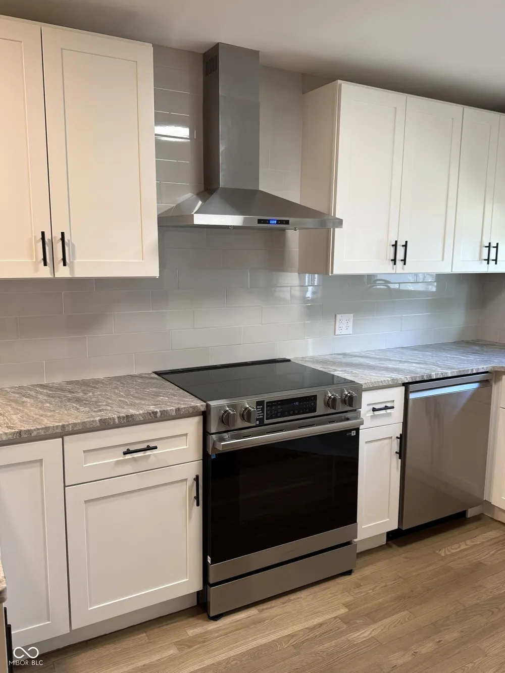5931 Carrollton Avenue Indianapolis, IN 46220