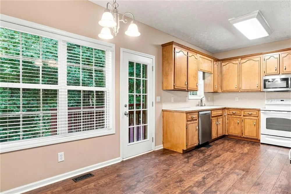 136 Franklin Court Jasper, GA 30143