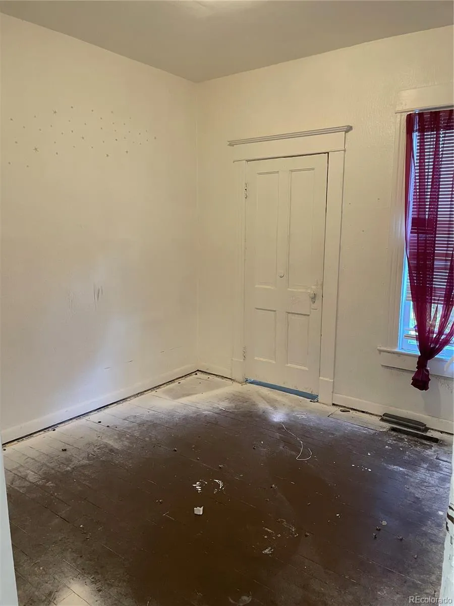 2216 Pine Street Pueblo, CO 81004