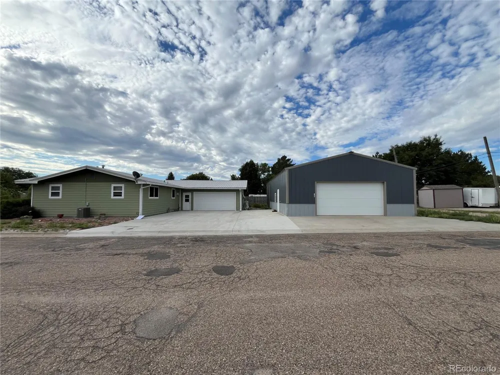 215 S 16th Street Burlington, CO 80807