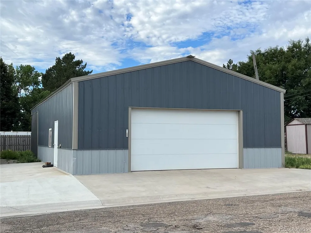 215 S 16th Street Burlington, CO 80807