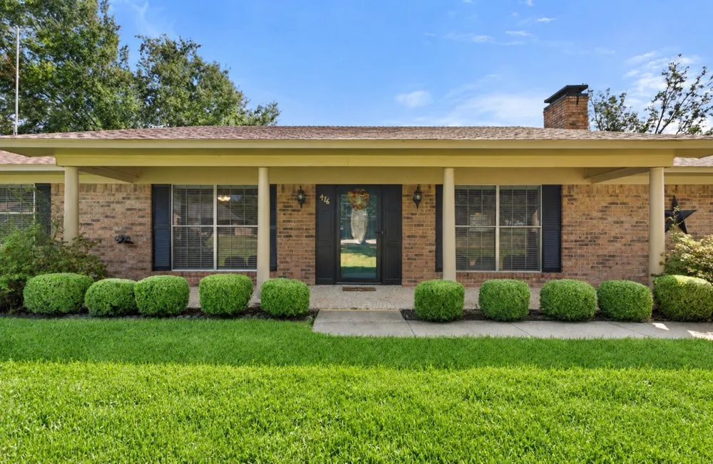 416 Azalea Street Chandler, TX 75758