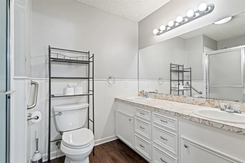 416 Azalea Street Chandler, TX 75758