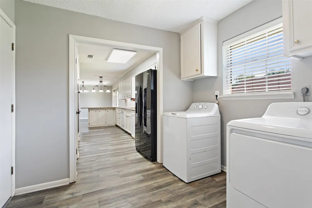 416 Azalea Street Chandler, TX 75758