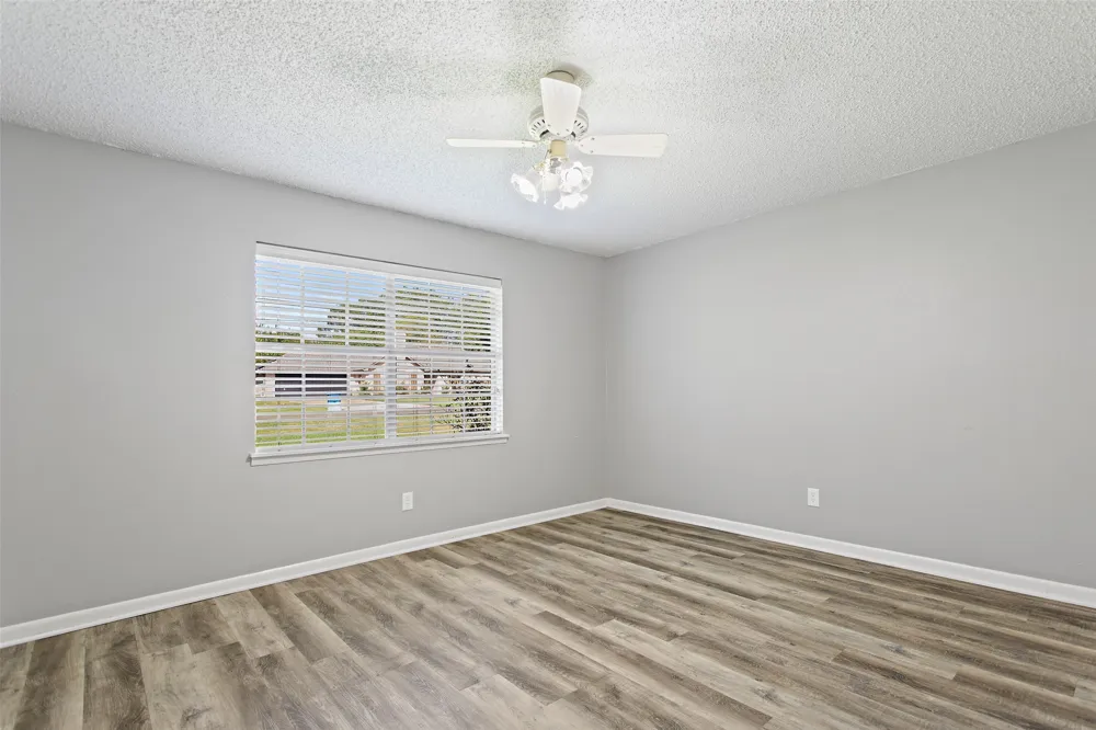 416 Azalea Street Chandler, TX 75758