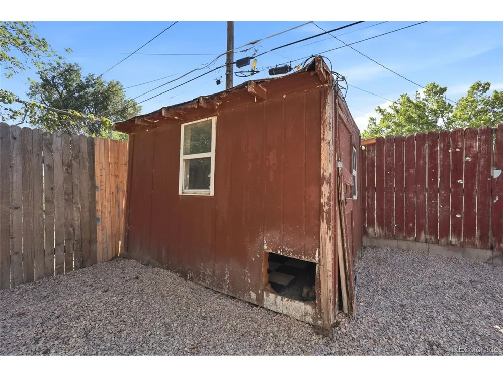 2537 Ontario Street Pueblo, CO 81004