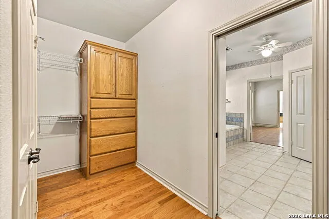 32015 Scarteen Fair Oaks Ranch, TX 78015