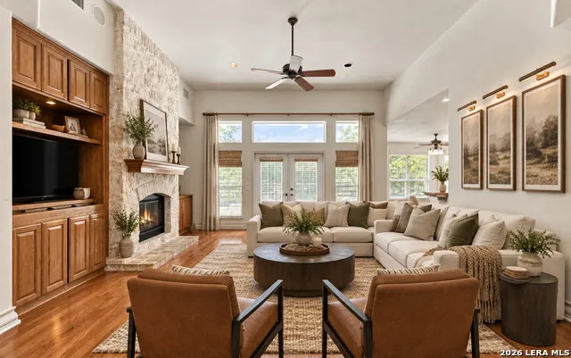 32015 Scarteen Fair Oaks Ranch, TX 78015