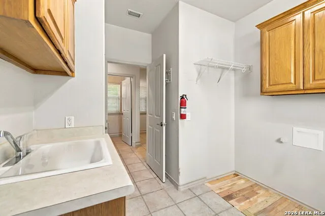 32015 Scarteen Fair Oaks Ranch, TX 78015