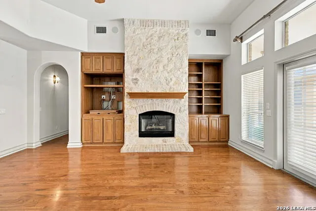 32015 Scarteen Fair Oaks Ranch, TX 78015