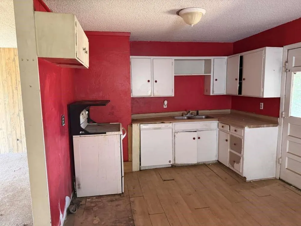 223 Cherry Avenue Dumas, TX 79029