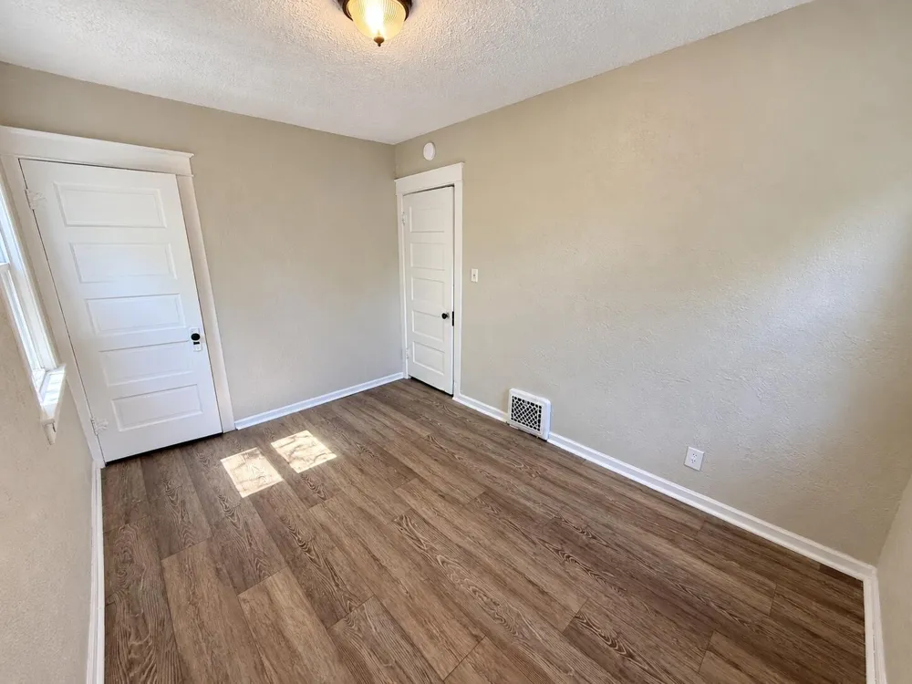 616 Lay Boulevard Kalamazoo, MI 49001