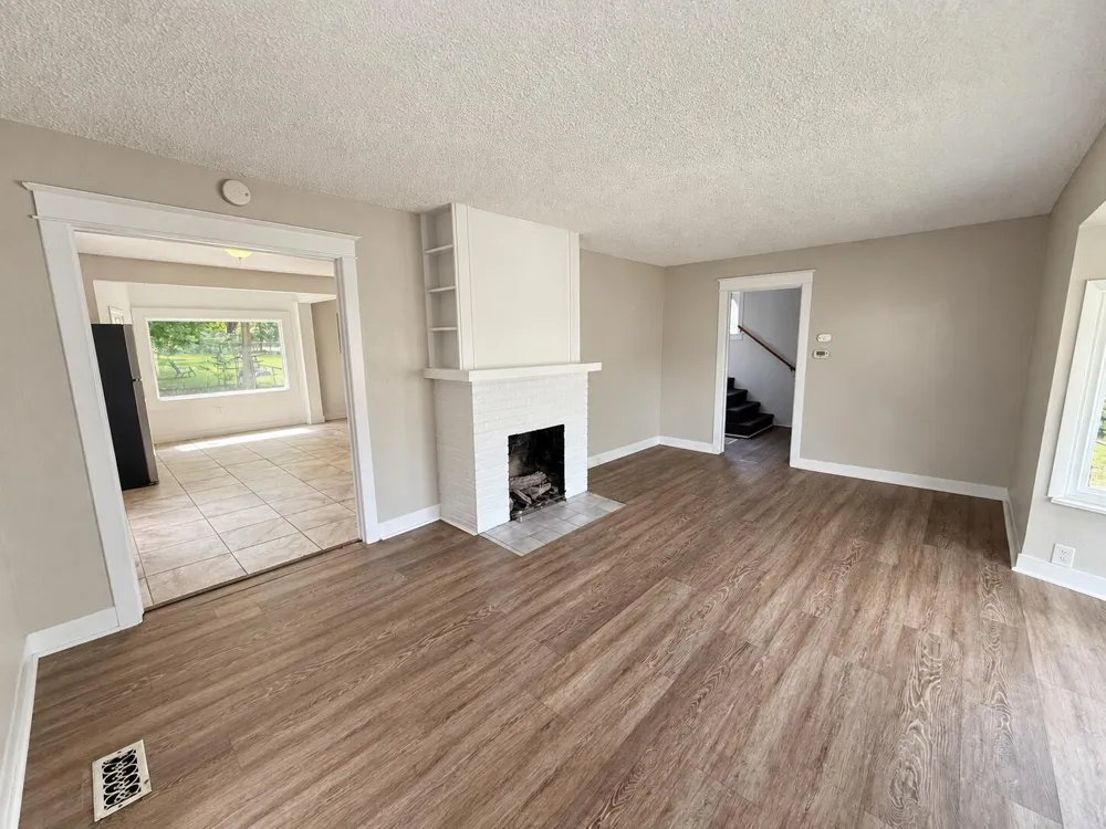 616 Lay Boulevard Kalamazoo, MI 49001