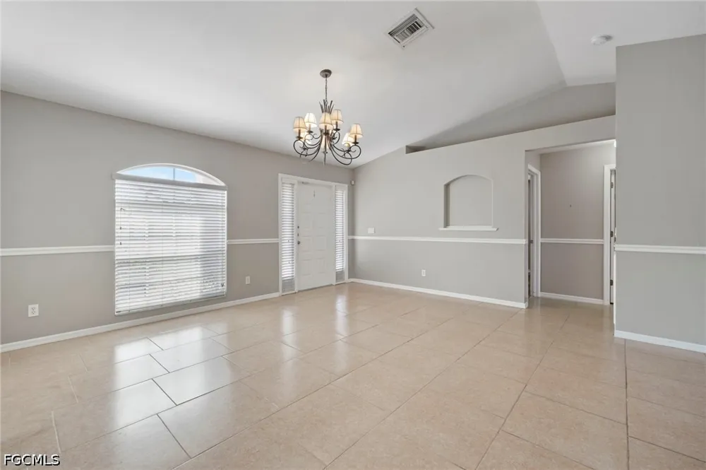 SE 1st Place Cape Coral, FL 33990