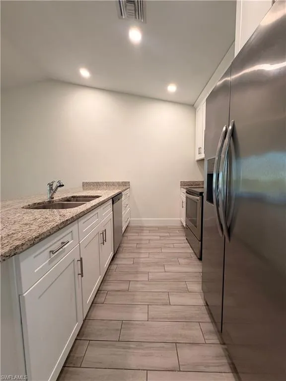 546 SE 5th Place Cape Coral, FL 33990