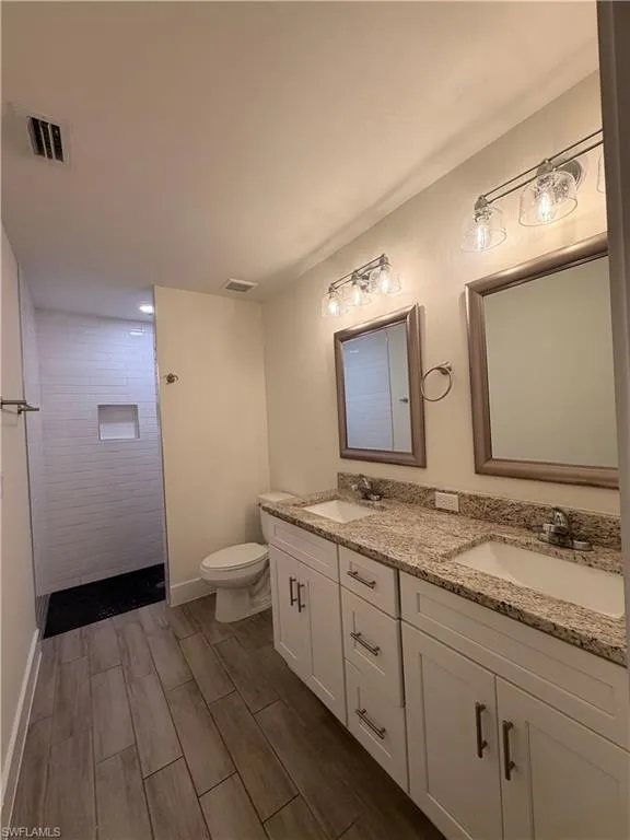 546 SE 5th Place Cape Coral, FL 33990