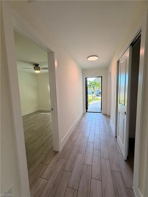 546 SE 5th Place Cape Coral, FL 33990