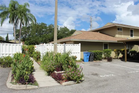 6912 EL CENTRO COURT #1