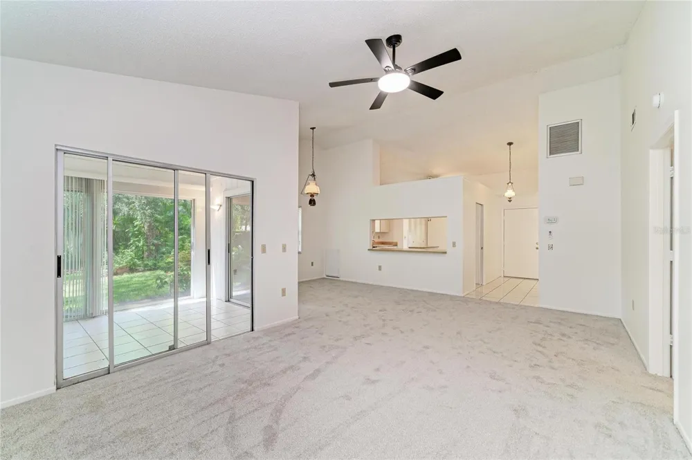 4863 VILLAGE GARDENS DRIVE #186 Sarasota, FL 34234