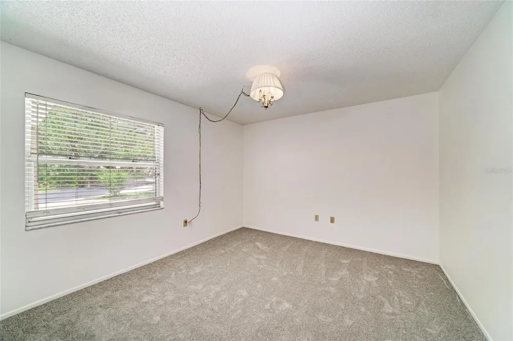 4863 VILLAGE GARDENS DRIVE #186 Sarasota, FL 34234
