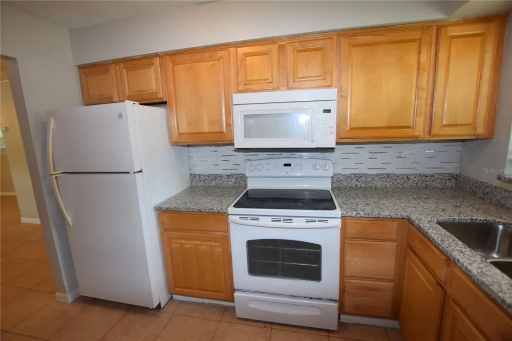 202 JAMES COURT Winter Springs, FL 32708
