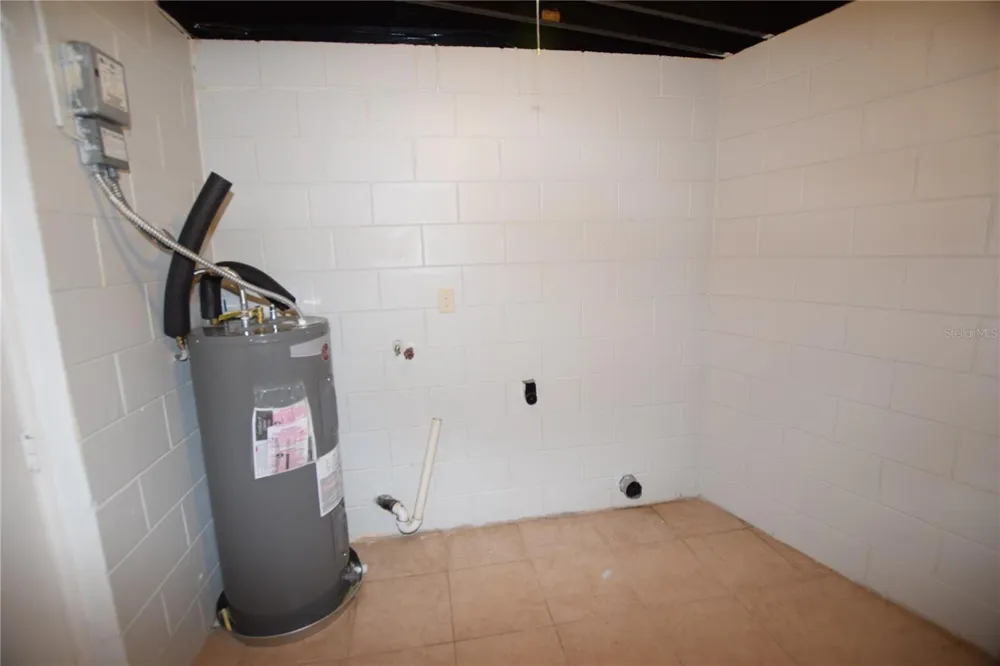 202 JAMES COURT Winter Springs, FL 32708