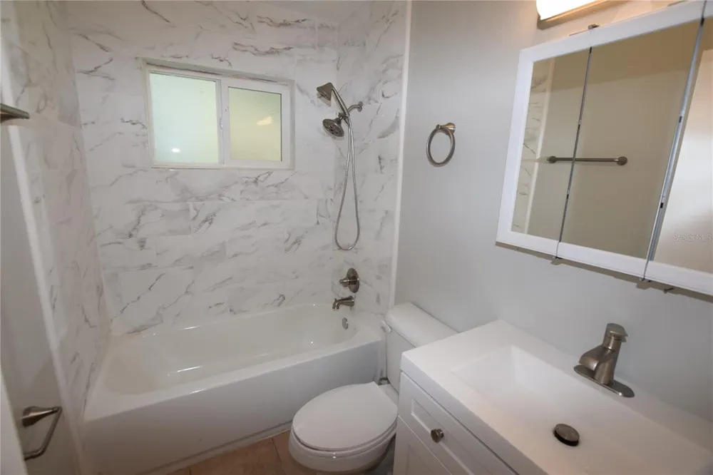 202 JAMES COURT Winter Springs, FL 32708