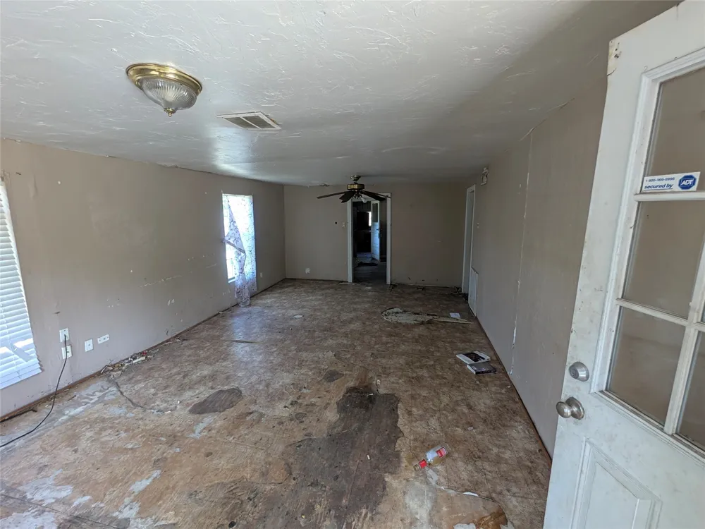 1308 S 26th Street Waco, TX 76706