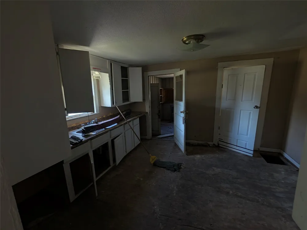 1308 S 26th Street Waco, TX 76706