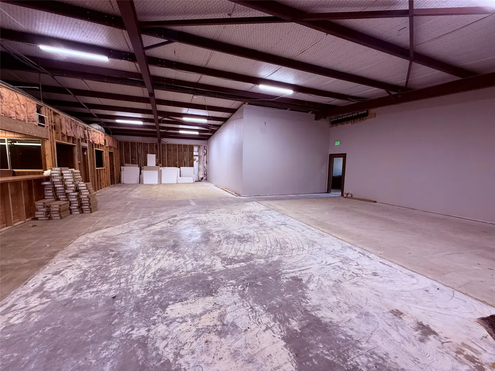 622 W Broadway Street Winnsboro, TX 75494
