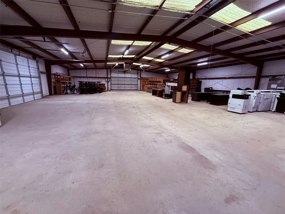 622 W Broadway Street Winnsboro, TX 75494