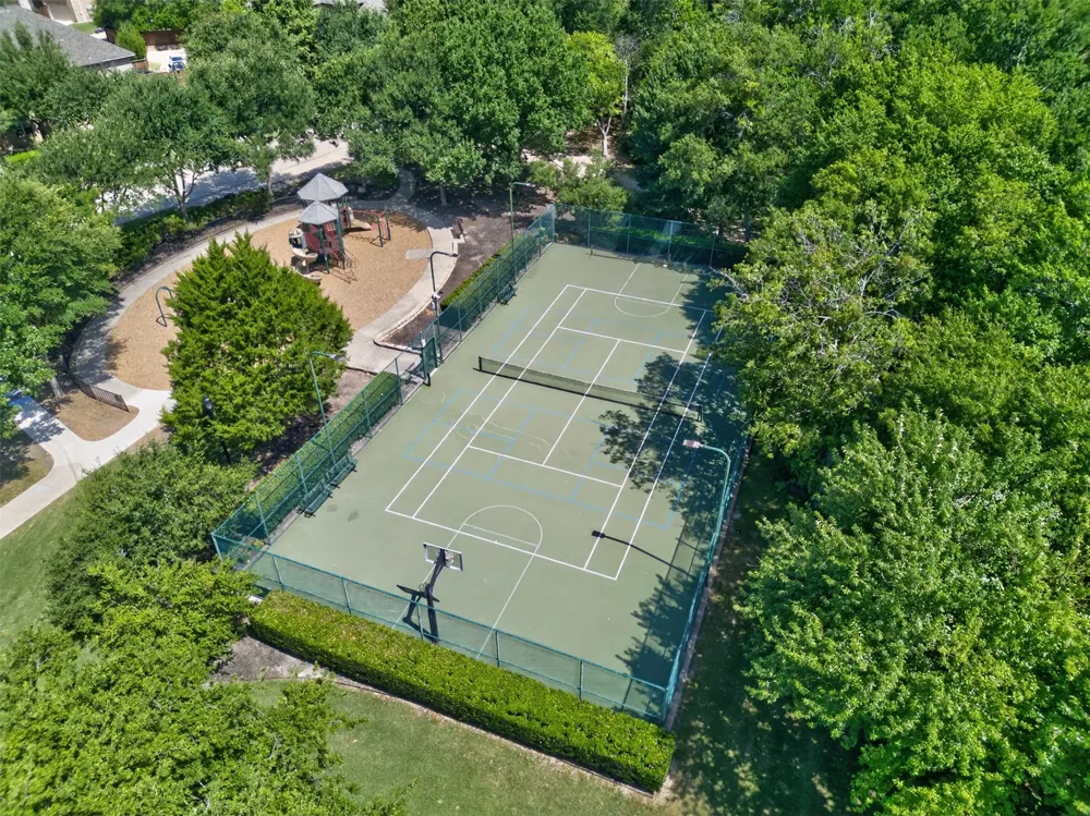 842 Sun Meadow Road Allen, TX 75013