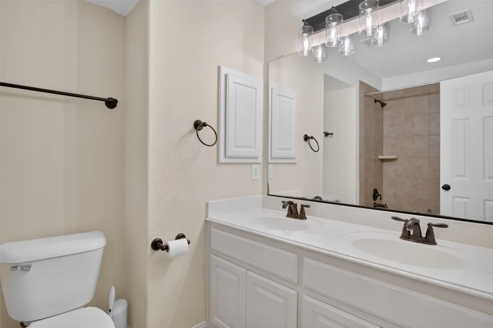 842 Sun Meadow Road Allen, TX 75013