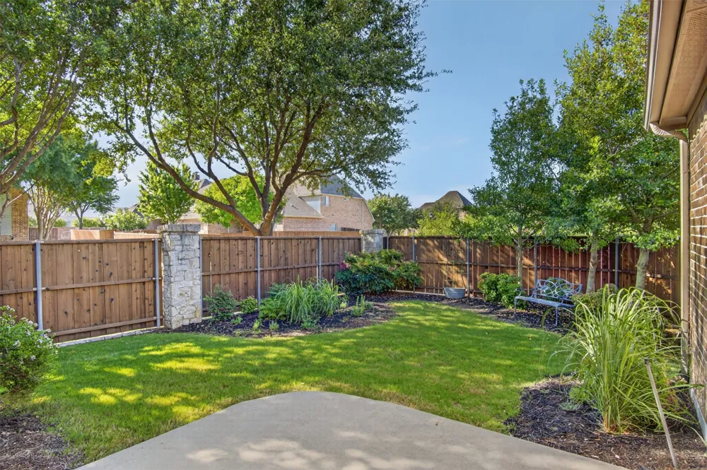 842 Sun Meadow Road Allen, TX 75013