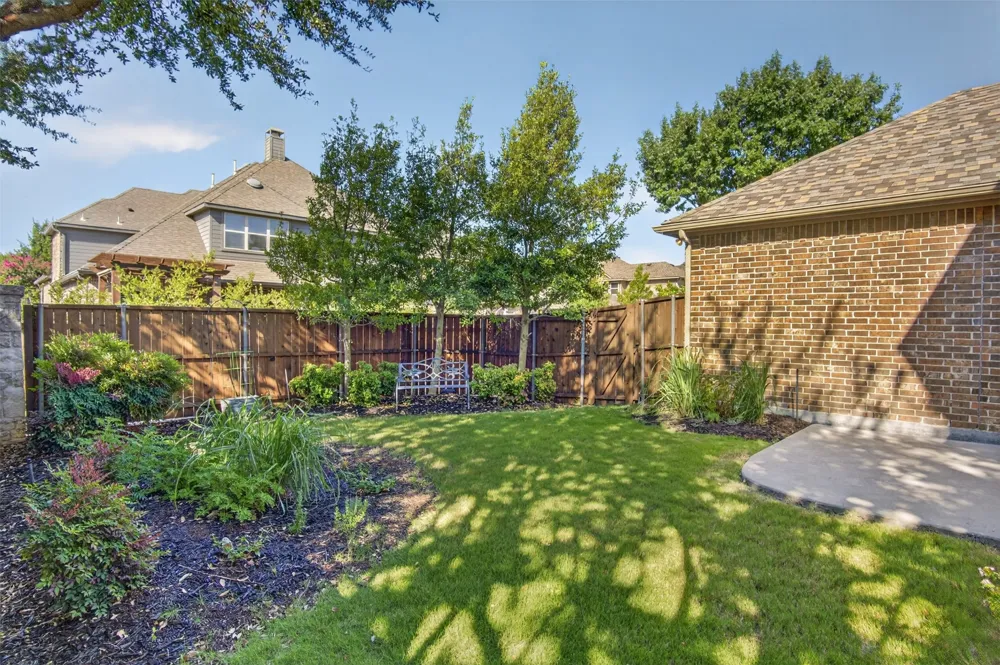 842 Sun Meadow Road Allen, TX 75013