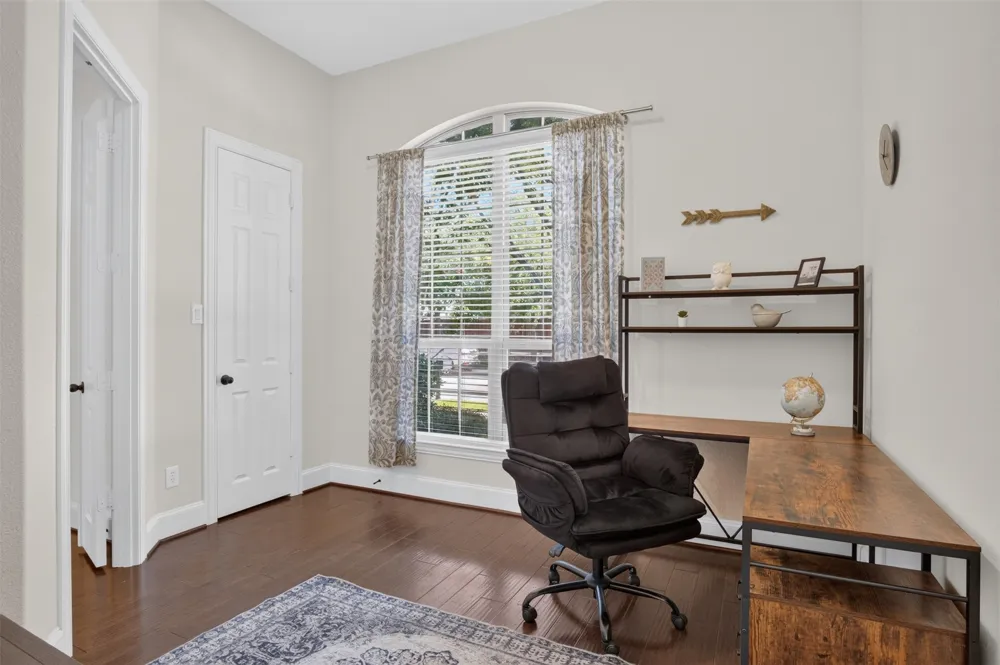 842 Sun Meadow Road Allen, TX 75013