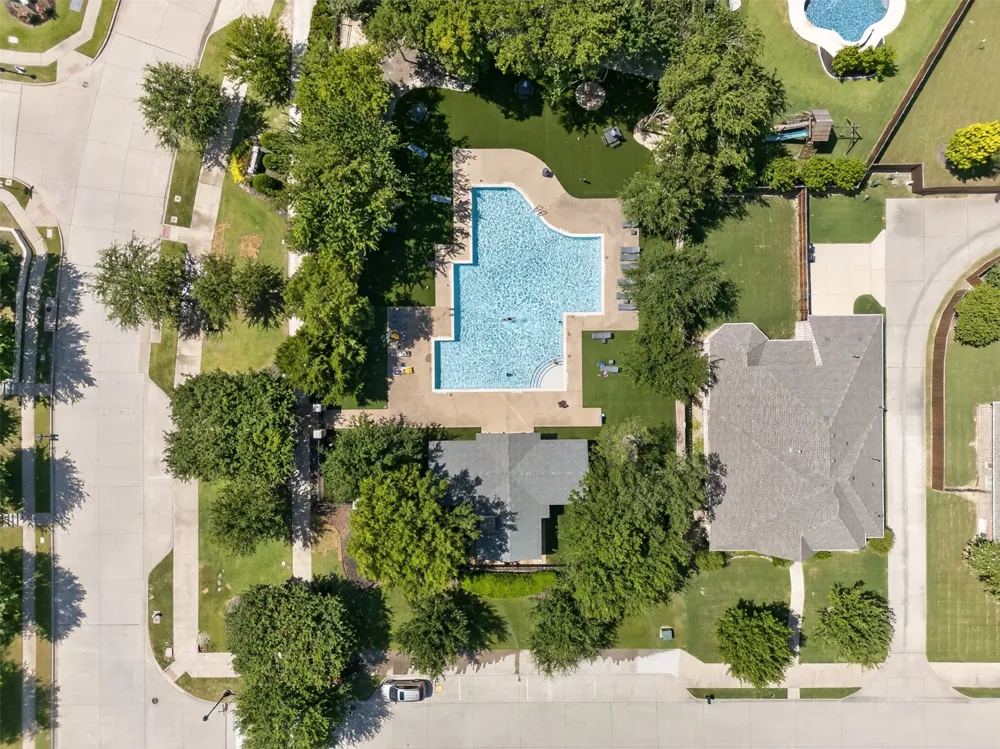 842 Sun Meadow Road Allen, TX 75013