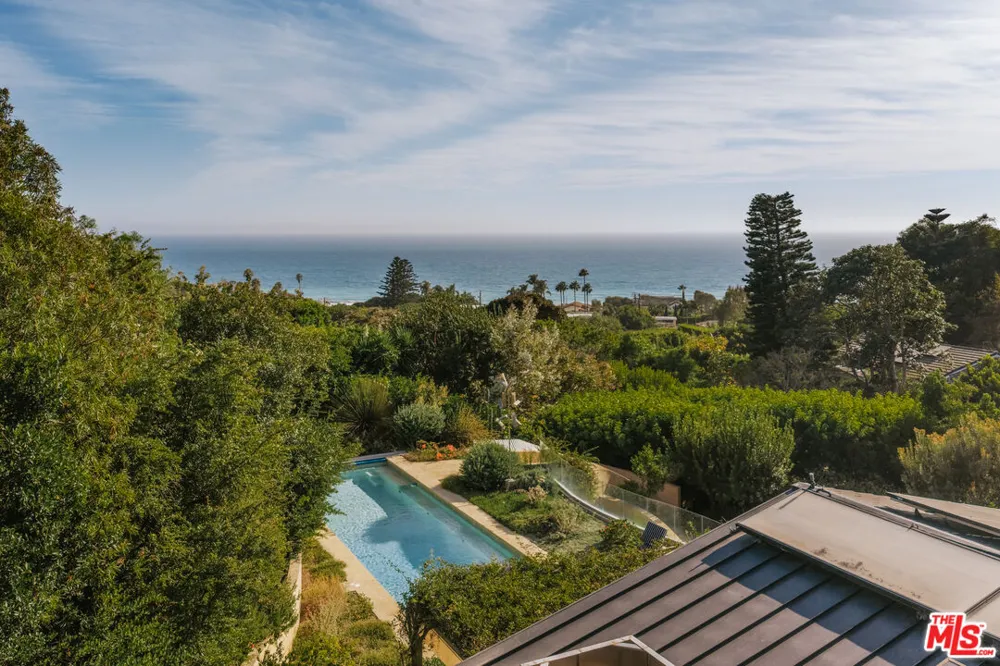 6000 Philip Avenue Malibu, CA 90265