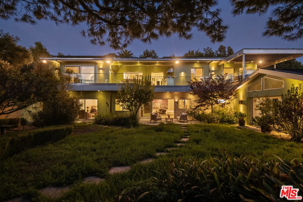 6000 Philip Avenue Malibu, CA 90265