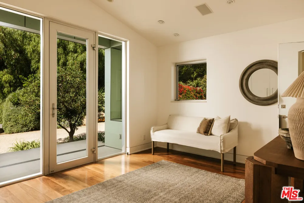 6000 Philip Avenue Malibu, CA 90265