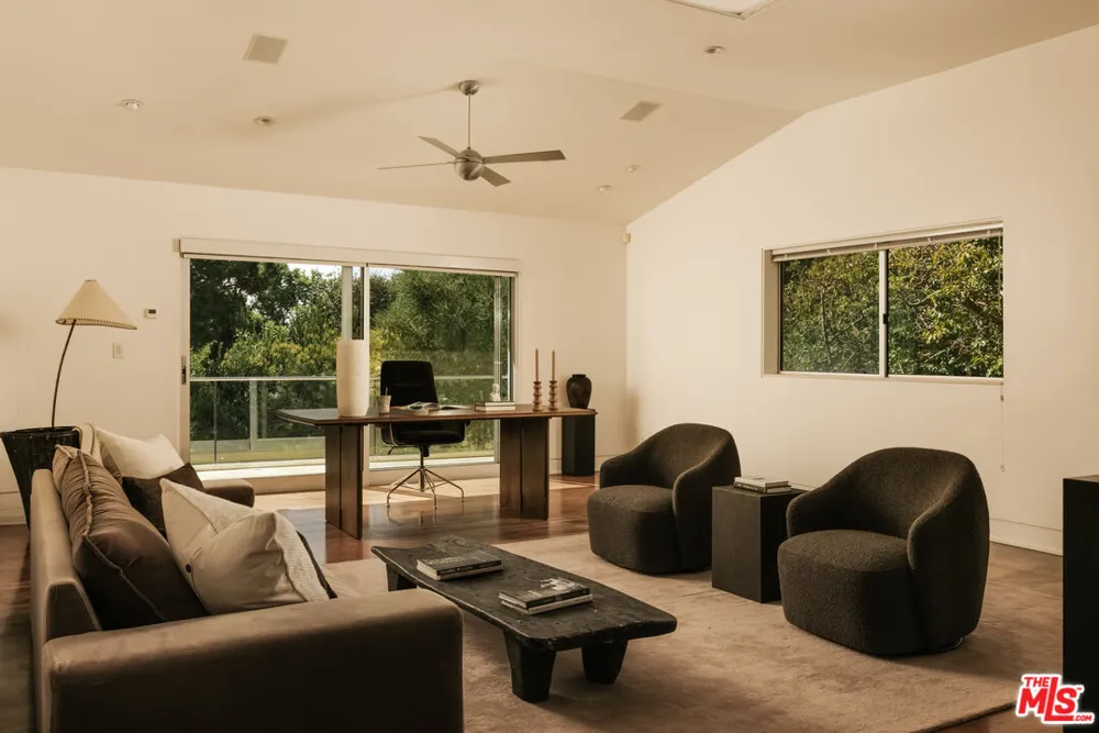 6000 Philip Avenue Malibu, CA 90265